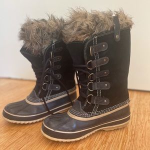 Sorel Women’s Joan of Arc tall boots